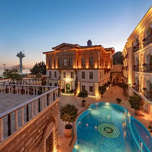 Otel Seven Hills Palace &