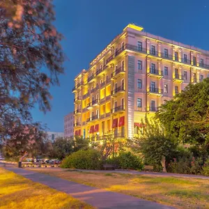 Gdm Megaron, Historical Monument Hotell
